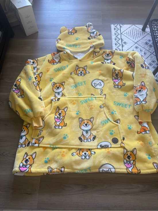 Other - Cozy Yellow Corgi oodie Fleece Hooded Robe Sweatshirt